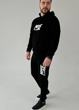 Спортивный костюм nike