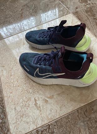 Кросівки nike