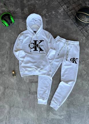 Спортивний костюм калвін кляйн