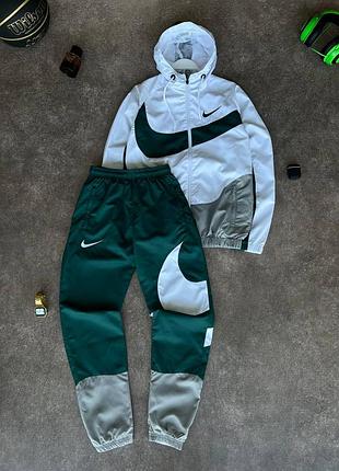Спортивный костюм nike