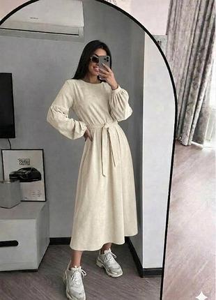 Сукня міді з вельвету