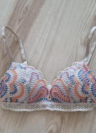 Красивейший бюстгальтер intimissimi😍