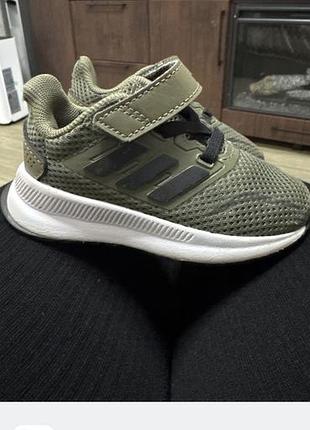 Кросівки дитячі adidas 14 см