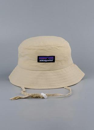 Панамка на patagonia, панама на літо патагония, нейлонова панамка молочного кольору