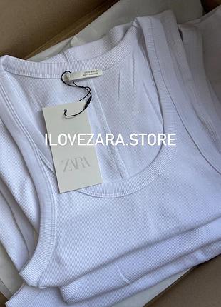 Жіноча майка zara білого кольору розмір m,l