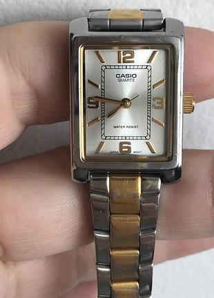 Casio годинник. працює справно. свіжа батарейка