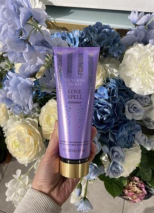 Лосьон с шиммером love spell victoria’s secret