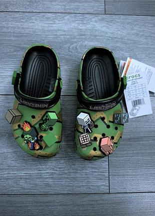 Minecraft crocs