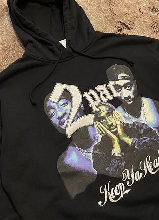 Гарний худак від 2pac 2