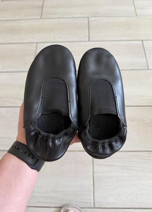 Чешки дитячі чорні
