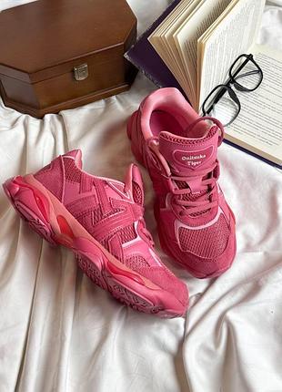 Кросівки жіночі яскраво рожеві asics onitsuka tiger tigrun “dragon fruit”