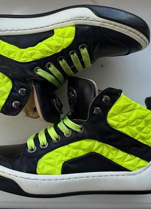 Оригінал  versace young розмір 32 2