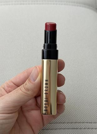 Помада bobbi brown