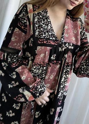 Принтованное легкое платье с объемным рукавчиком от primark 🖤