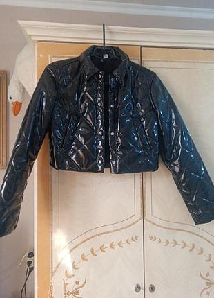 Курточка женская фирменная. h&amp;m