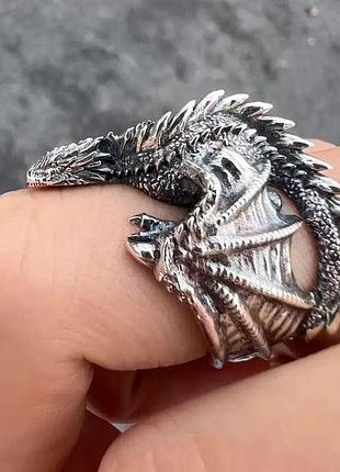Кольцо дракон, массивная кольца в стиле панк, кольцо безразмерное, цвет античное серебро