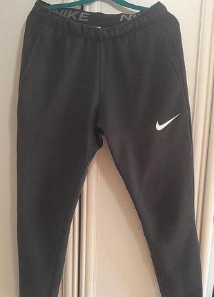 Спортивные штаны nike dri fit