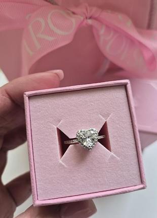 Каблучка swarovski 17 р
