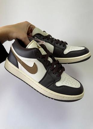 Жіночі кросівки nike air jordan 1 low shadow brown mocha