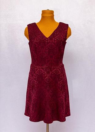 Жаккардовое мини платье приталенного кроя (skater dress) ✂️madam rage📍размер 40 (m-l)