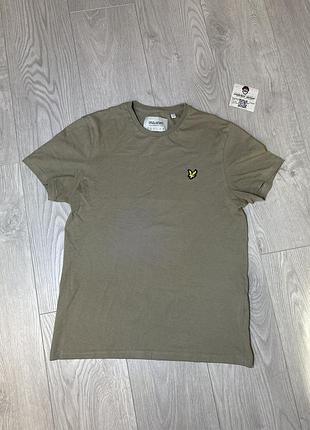Футболка від бренду lyle & scott нова