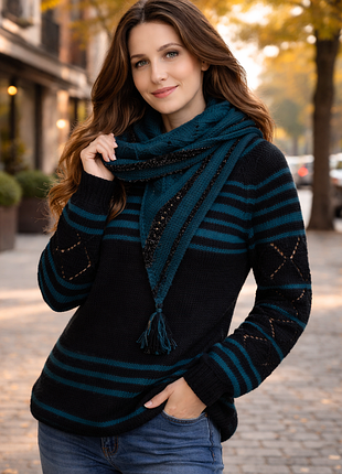 Комплект: невесомый свитер с ажурными рукавами и бактус