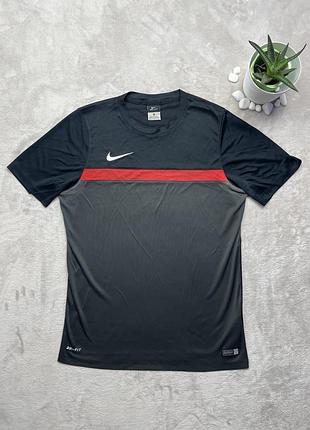 Футболка nike dri-fit,оригінал