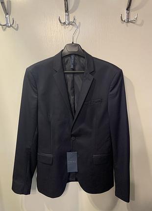 Чоловічий піджак