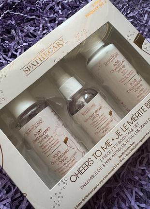 Подарочный spa набор для ухода за телом с ароматом розового шампанского the spathecary – cheers to me 3-piece mini bodycare set