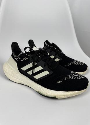 Кроссовки adidas ultraboost