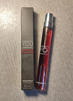 Мужской парфюм emporio armani stronger with you powerfully, который является новой интенсивной фужерно-амбровой композицией с выразительным дымчатым характером