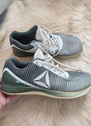 Кроссовки reebok р44,5