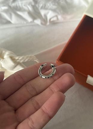Кафф українського бренду hollo jewelry