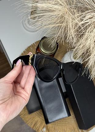 Окуляри saint laurent