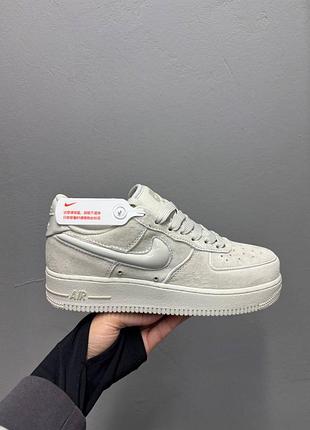 Кросівки nike air force 1 07 light bone