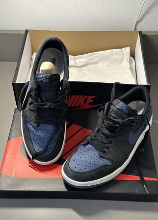 Чоловічі кросівки nike air jordan 1 retro low og 43 розмір
