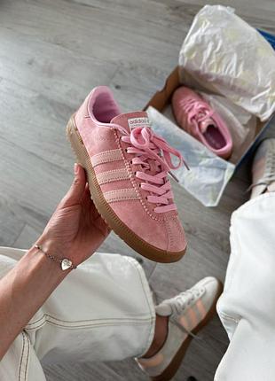 Adidas bermuda glow pink