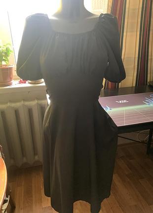 Сукня на останній дзвоник