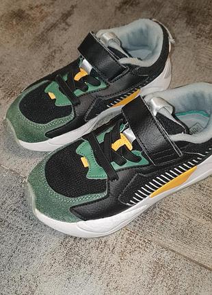 Кроссовки фирменные puma