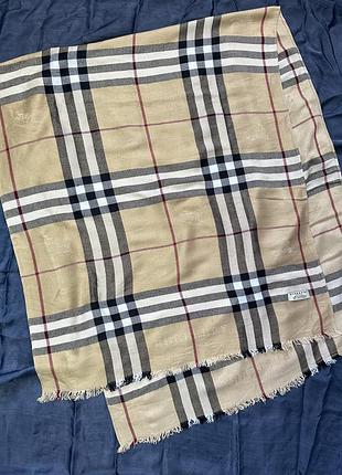 Burberry шарф палантин