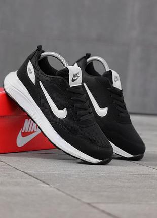 Кросівки nike shifter black and white