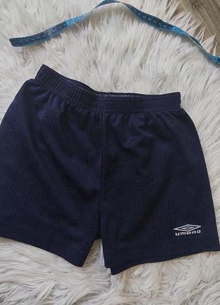Спортивные шорты umbro на рост 116-122 см