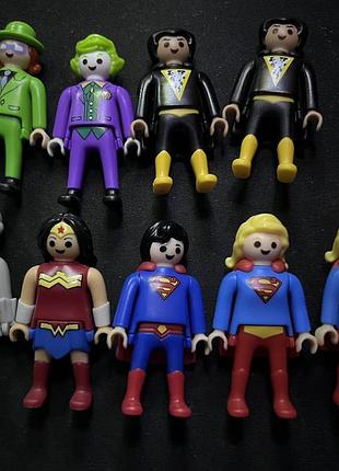 Фігурки кіндер surprised dc playmobil.