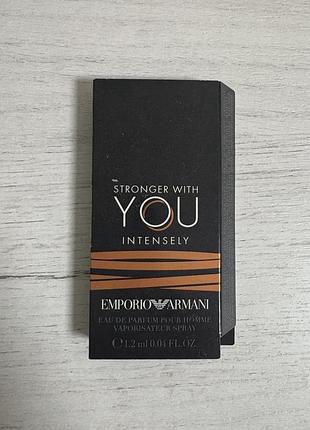 Парфумована вода для чоловіків giorgio armani emporio armani stronger with you intensely 1.2 мл. пробнік