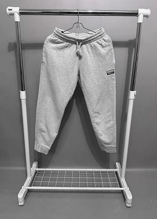 Спортивні штани adidas