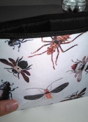 Новая классная дорожная косметичка органайзер насекомые жуки жучки4 фото