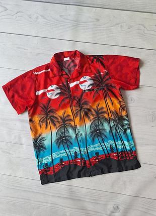 Легкая тенниска гавайка