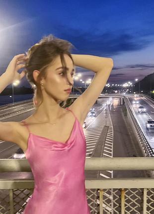 Рожева сукня bershka🩷