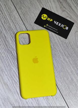 Чохол ip11 pro max silicon case жовтий