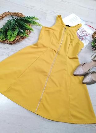 Сукня гірчичного кольору гірчичне зі змійкою спереду nikka1 фото